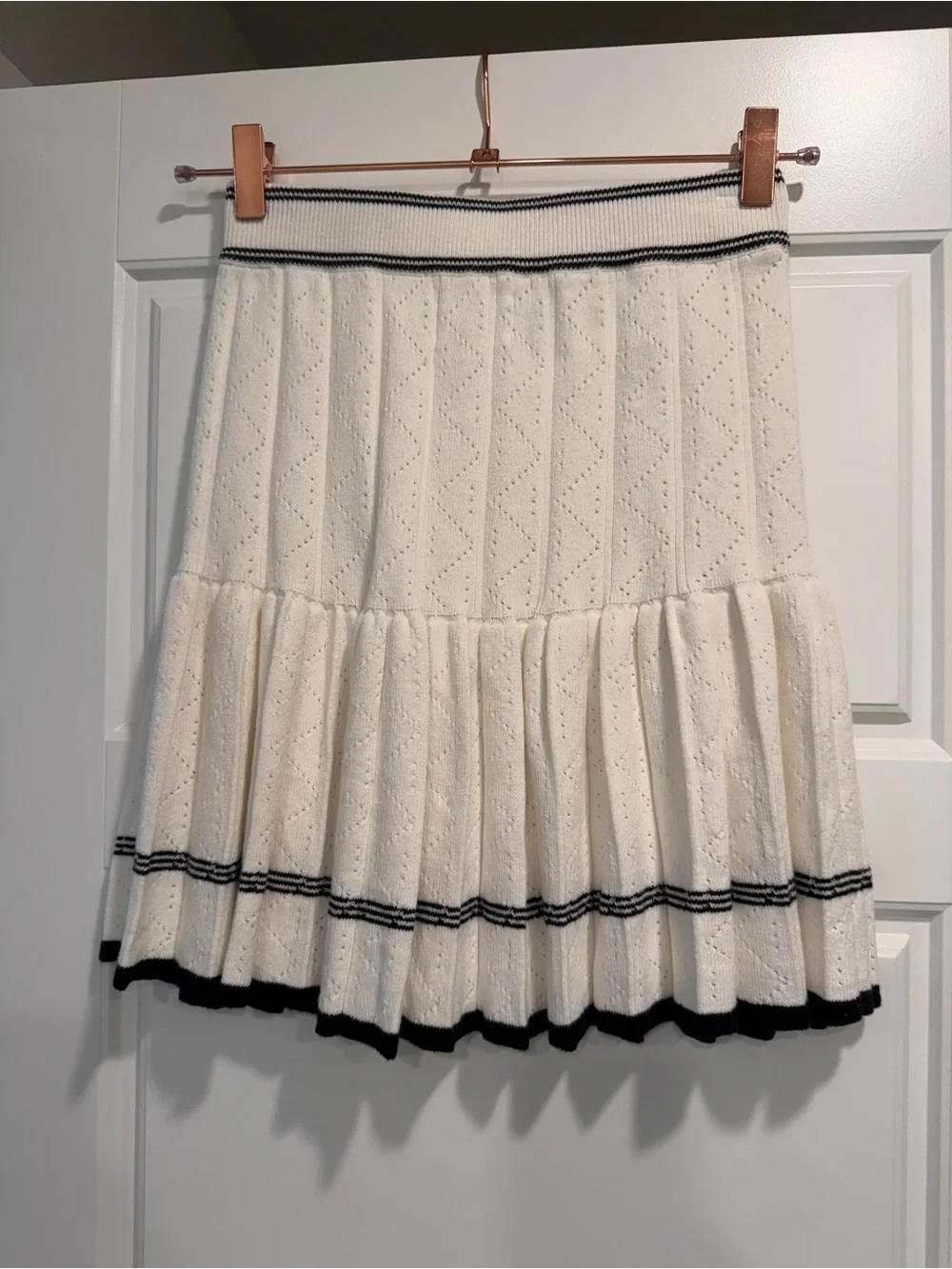 Willow & Wind Knit Pleated Skirt Size Small Nautical Coastal Preppy Country Club